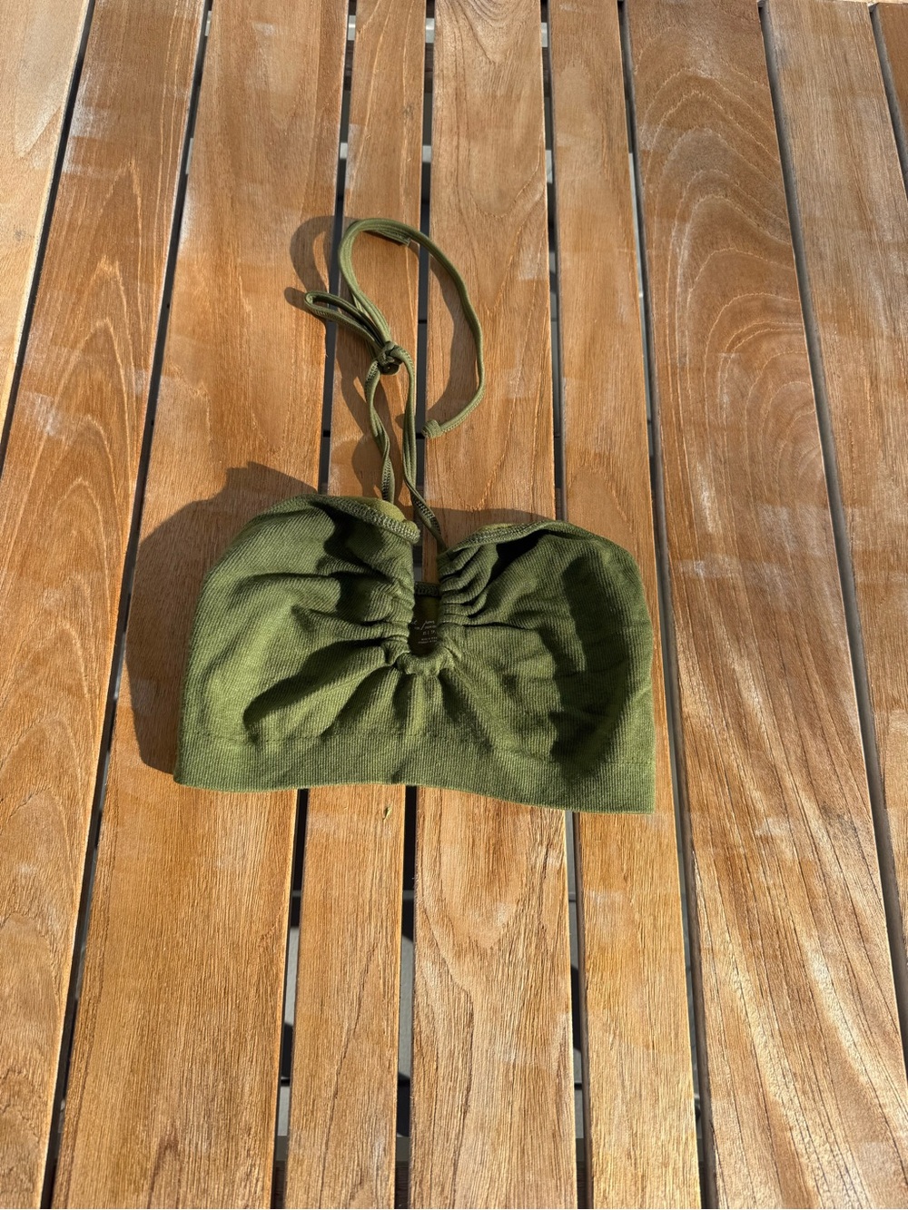 Urban outfitters out from under green top, barely worn